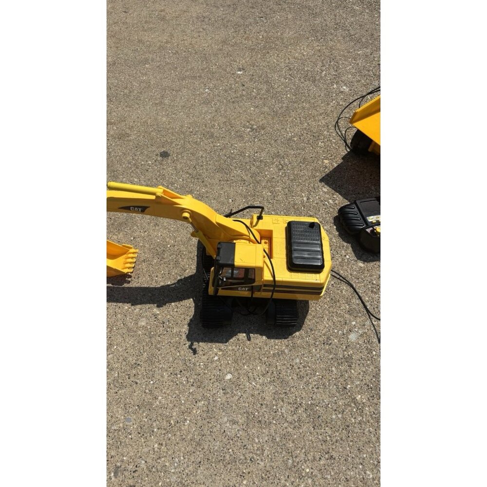 Tractor Ex Remote Control W  CAT (Caterpillar) 1/24 Scale RC 336 Excavator W Man